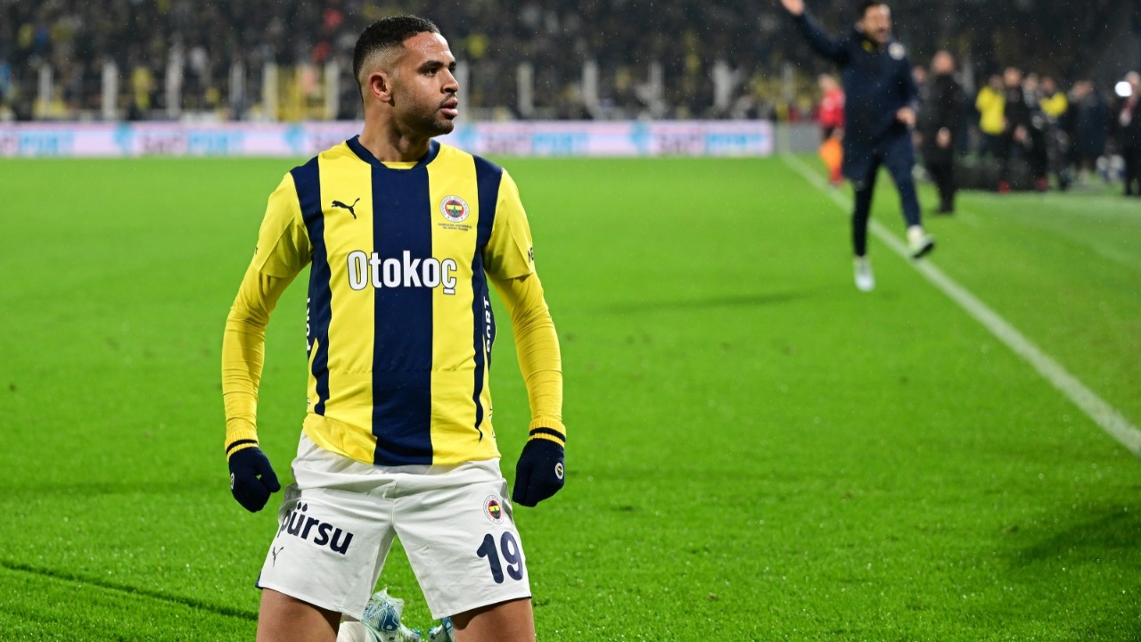 Al Nassr'dan En Nesyri açıklaması: Transfer iddiasına yanıt geldi