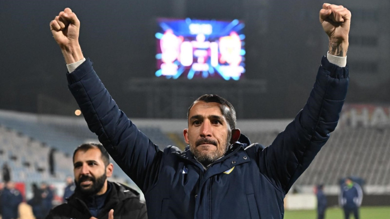 Petrolul Ploieşti Teknik Direktörü Mehmet Topal, istifa etti