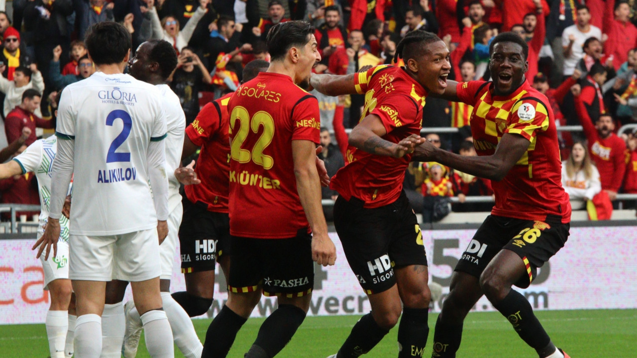 Göztepe'nin savunmacıları fark yarattı: 12 gol