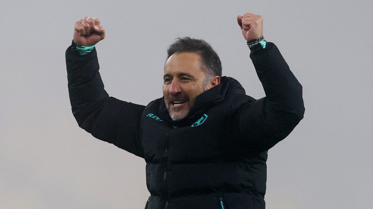 Vitor Pereira, Premier Lig'i salladı: Mourinho'dan sonra tarihe geçti