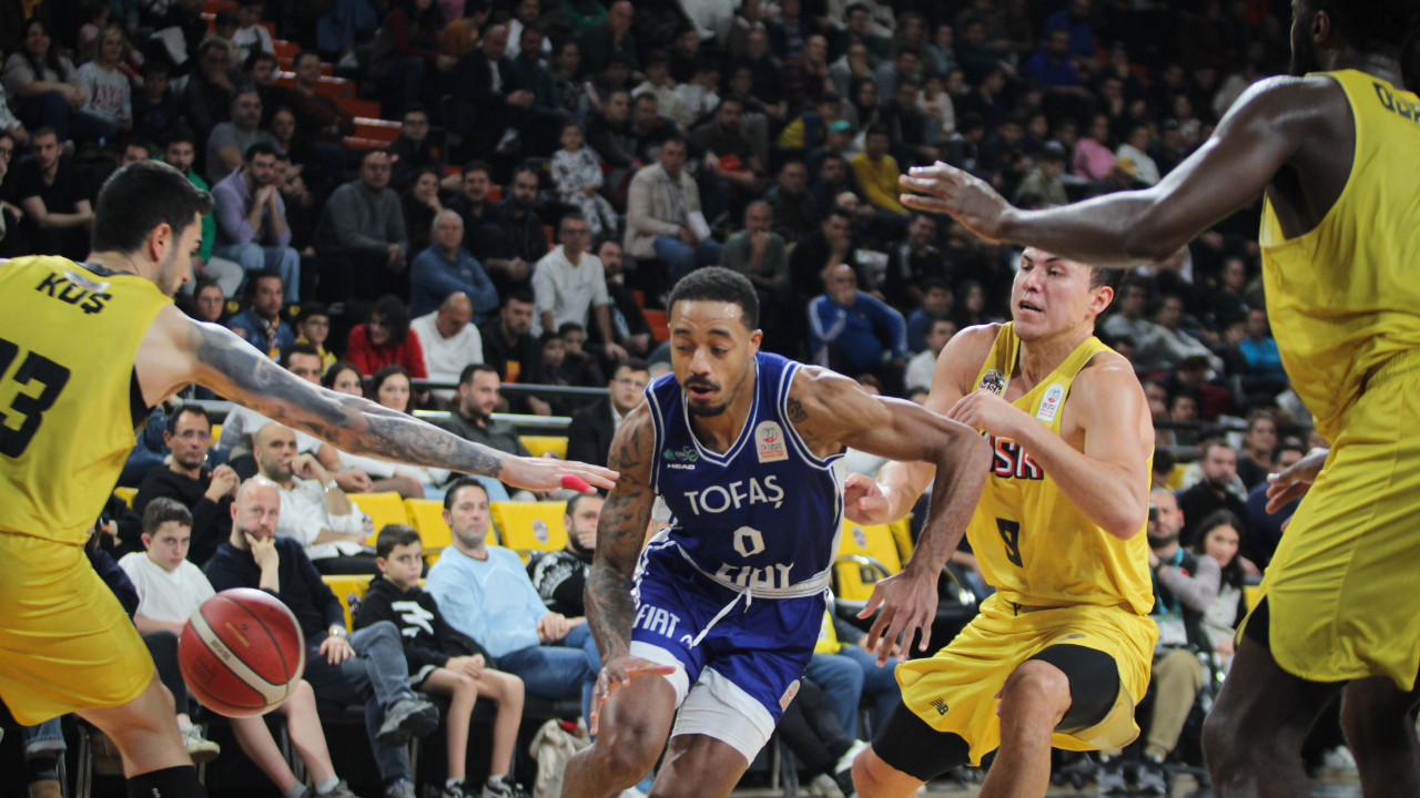 Mersin, TOFAŞ'ı parkeden sildi