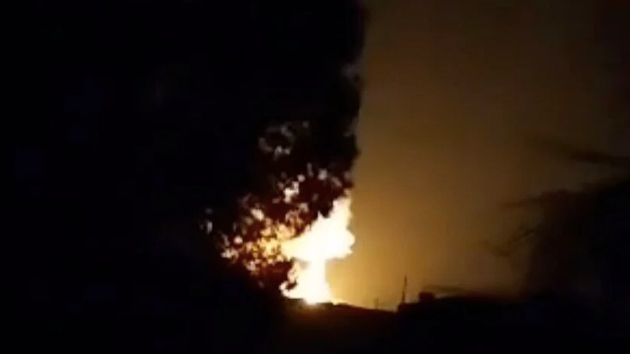 İsrail Halep'te askeri tesisleri vurdu