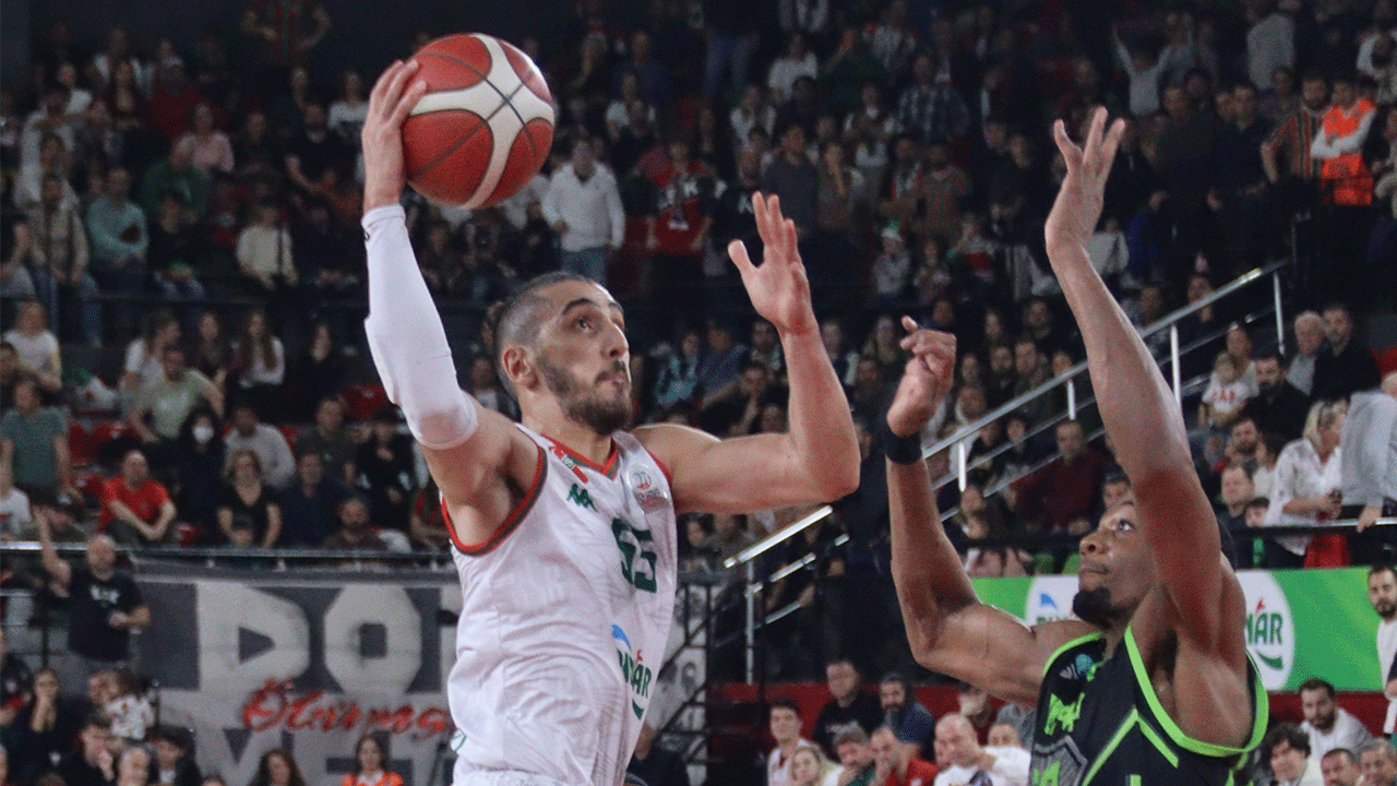 Kenan Sipahi'den Karşıyaka'ya duygusal veda