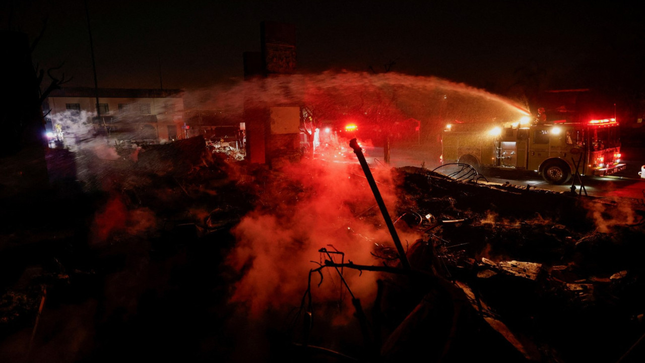 Los Angeles'taki yangında can kaybı artıyor
