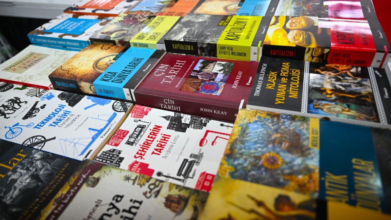 Türkiye'de bağımsız yayıncılar 2024'te 413 milyon 860 bin kitap üretti