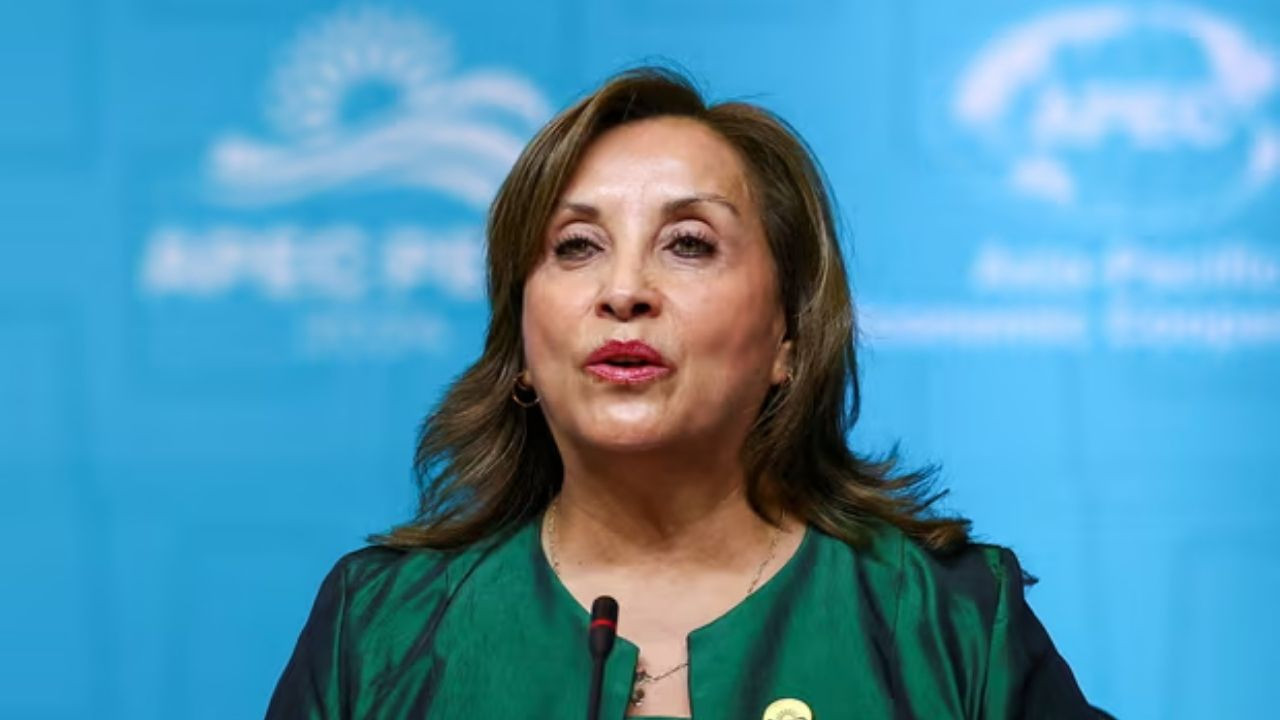 Burun estetiği için koltuğunu boş bırakan başkana soruşturma