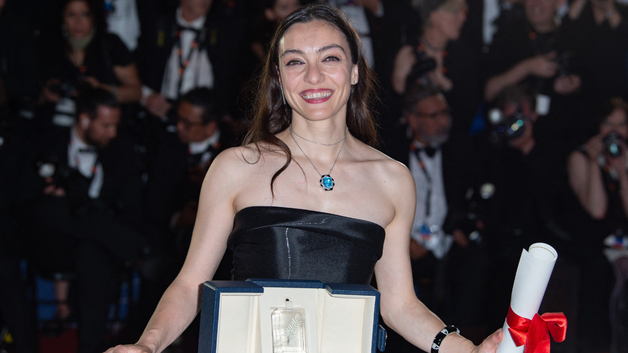 Merve Dizdar'ı telaş sardı: “Evim yıkılıyor”