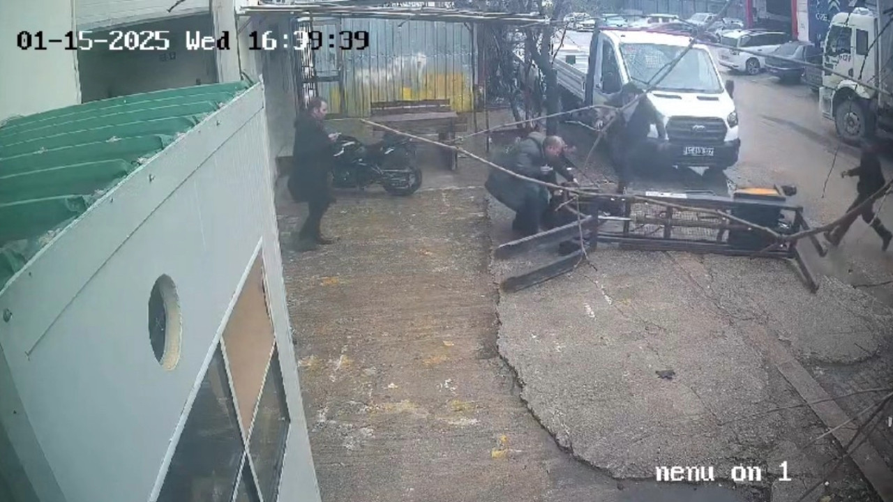 Liseli stajyer transpaletin altında kaldı