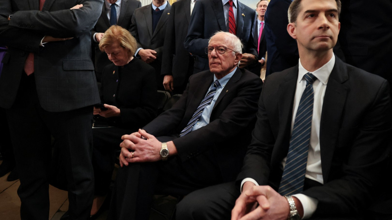 Senatör Sanders'tan 'İran-İsrail savaşına dahil olmama' tasarısı