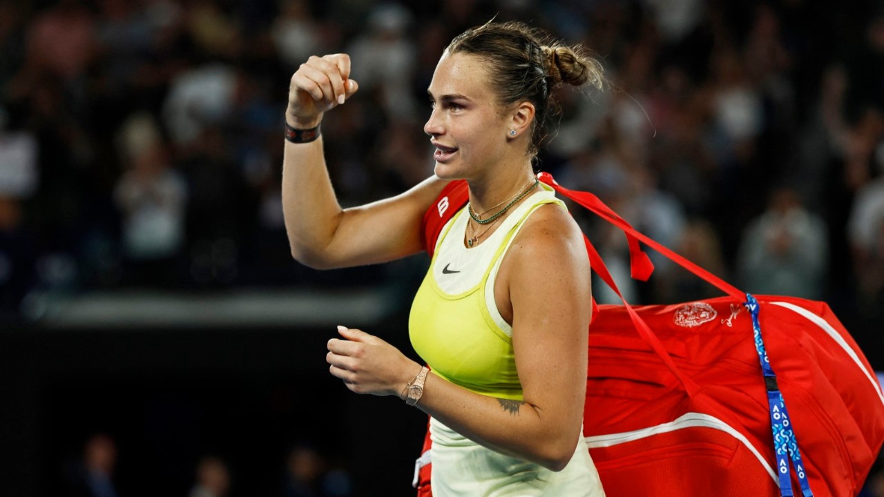 Son şampiyon Aryna Sabalenka yarı finalde