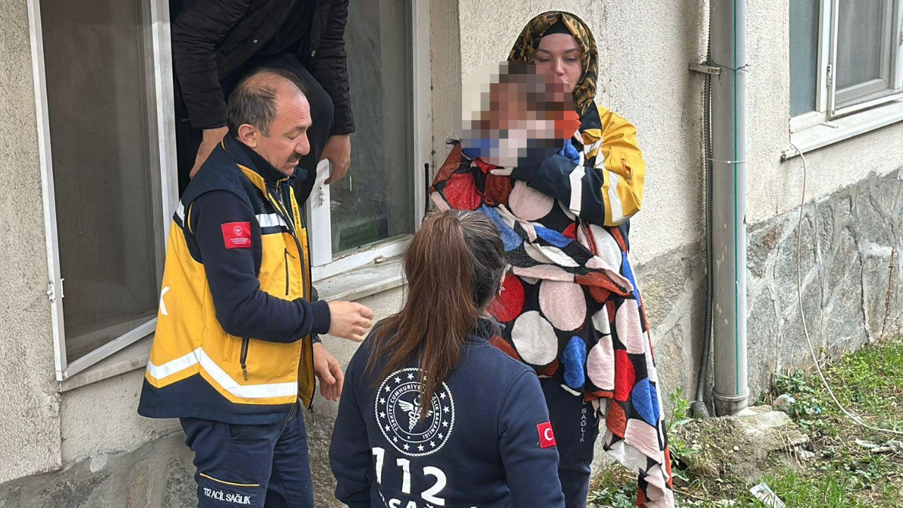 8 aylık bebeği evde yalnız bırakıp gitti
