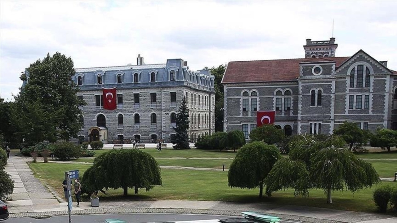 Boğaziçi beş alanda yükseldi