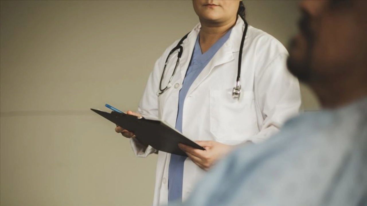 Hekimler 'beş dakikada' kaçıyor