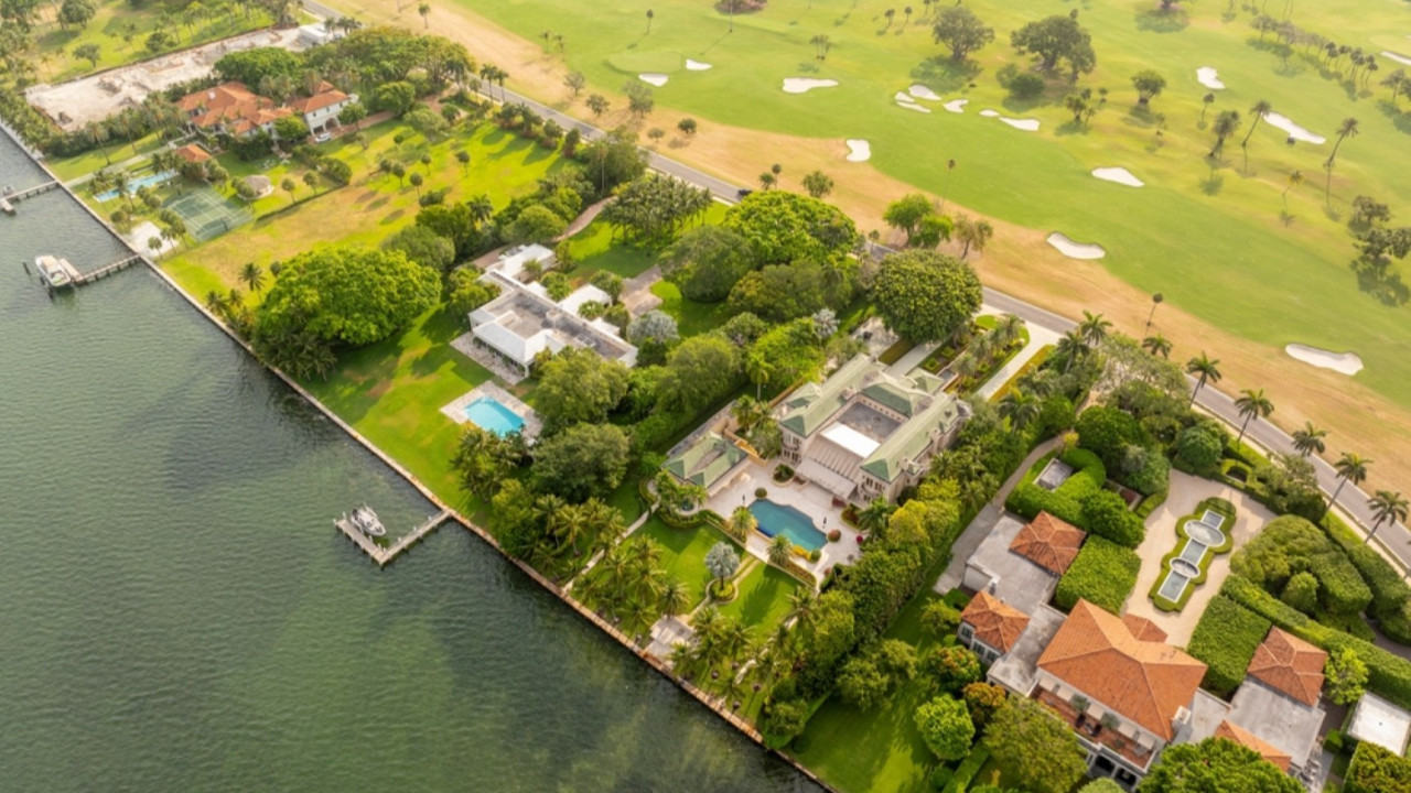 Futbol efsanesi evini 150 milyon dolara satıyor