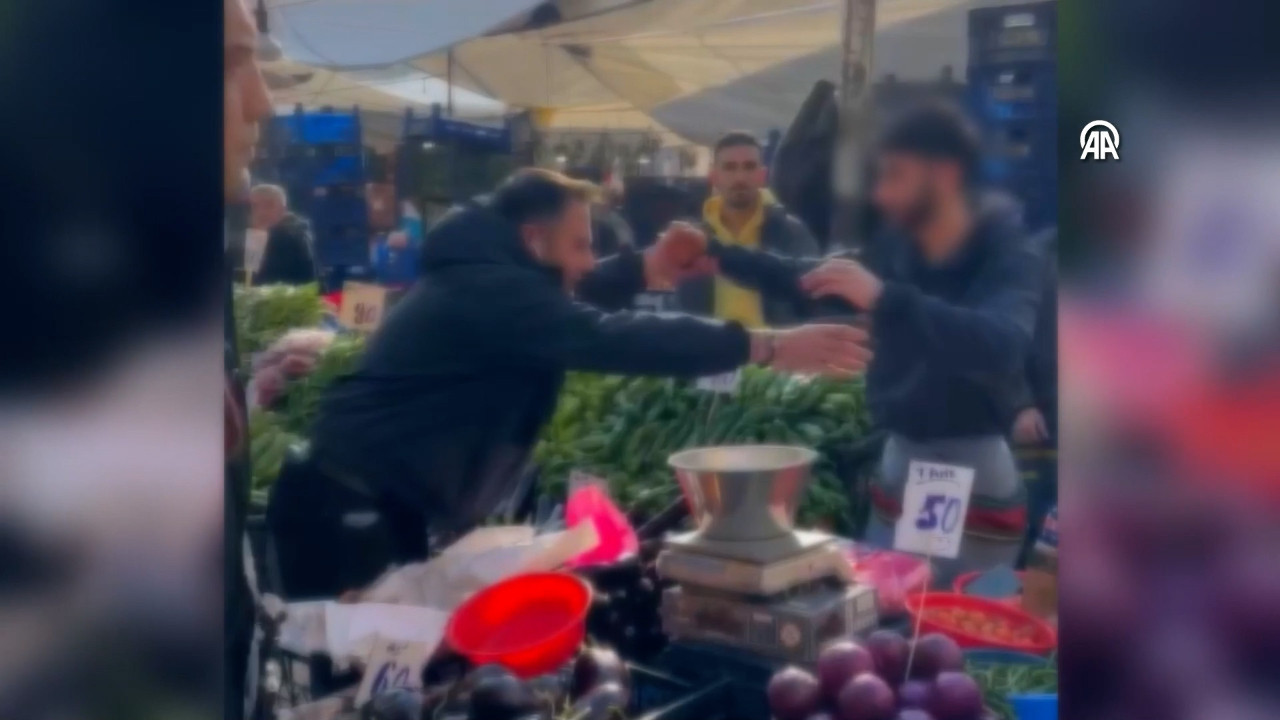 Pazarcı değil, torbacı: Domateslerin arasına uyuşturucu saklamış!