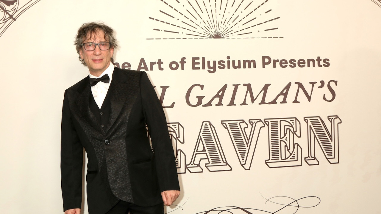 Adı tecavüzle anılan Neil Gaiman'a şok: Yayınevi bıraktı