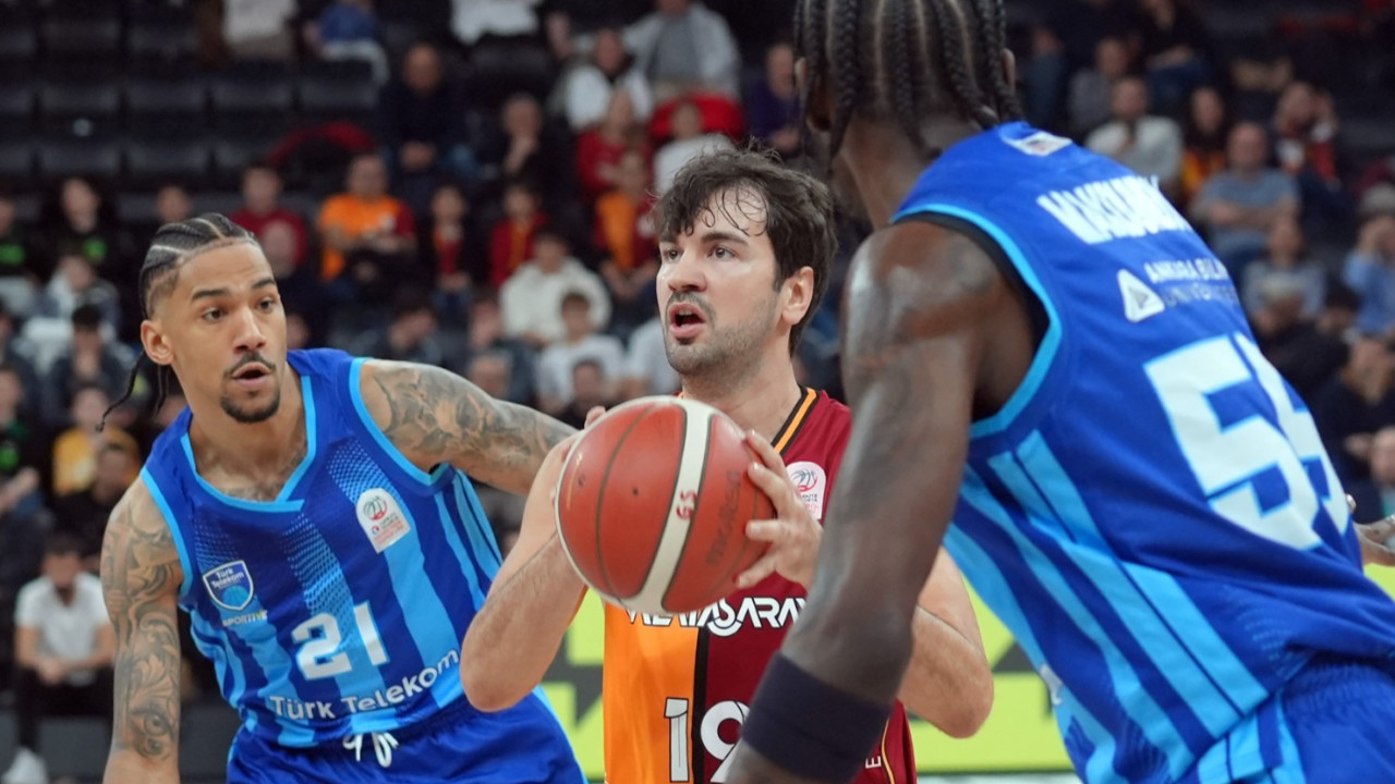 Türk Telekom, Galatasaray'ı Abdi İpekçi'de devirdi