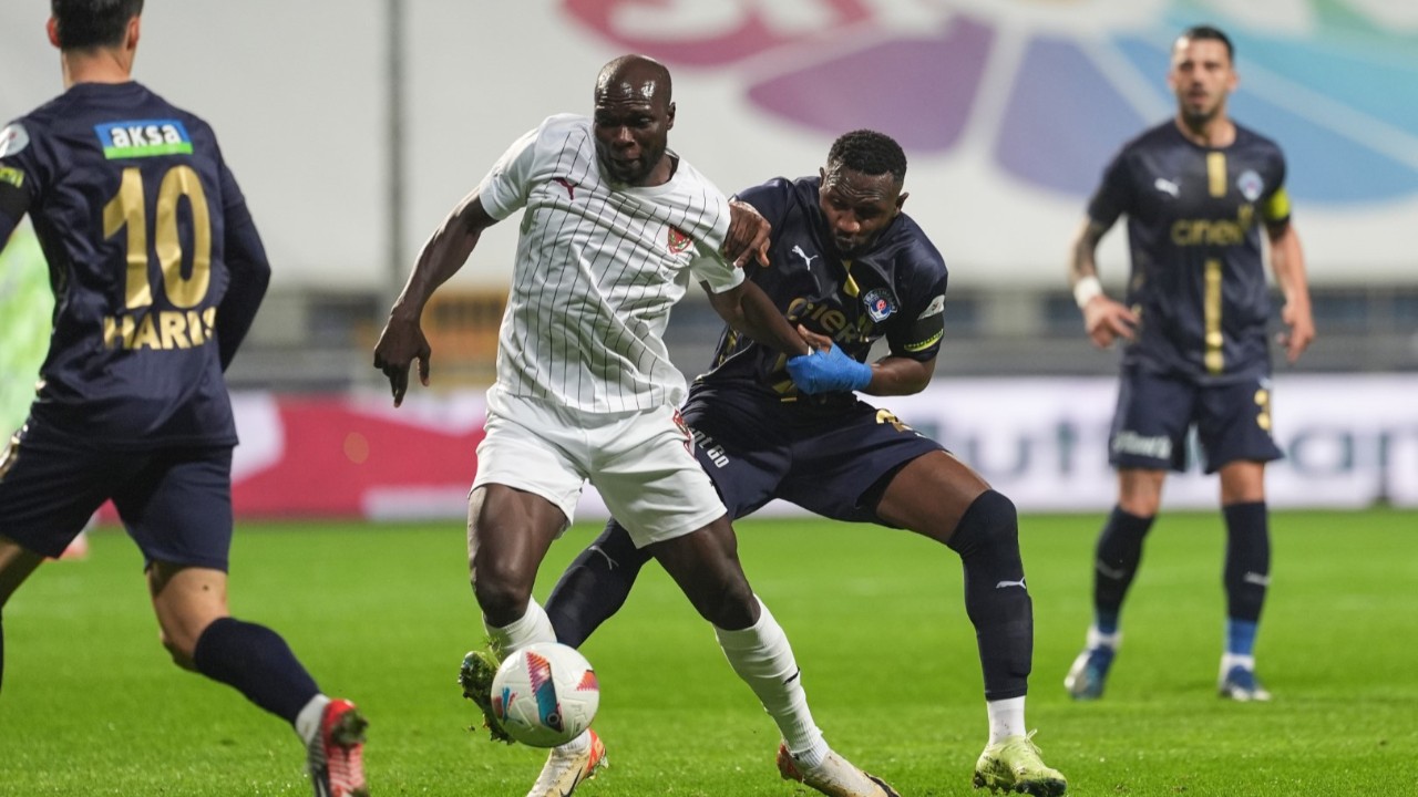 Aboubakar isyan etti: Türk hakemlerine dayanamıyoruz