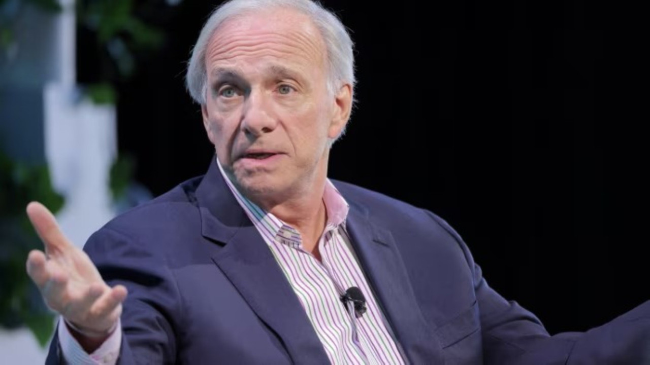 Milyarder yatırımcı Ray Dalio: Resesyondan daha kötüsü olabilir