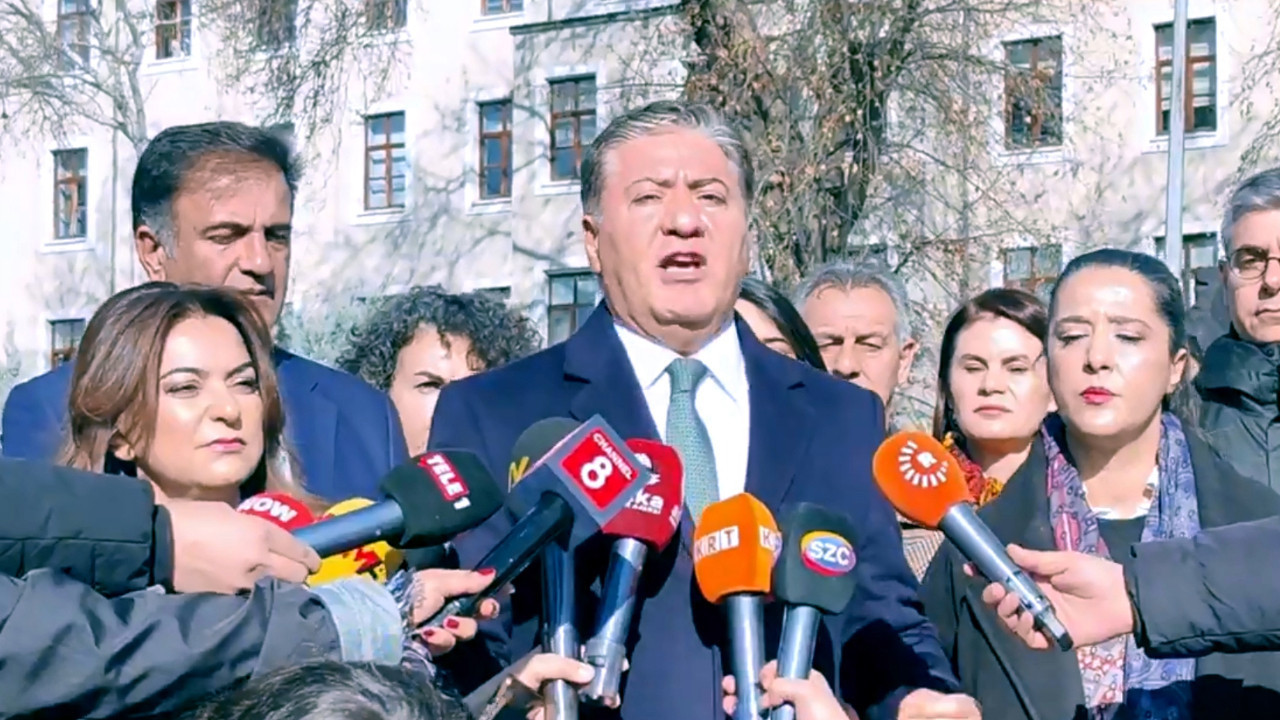 CHP, DEM, Yeni Yol ve EMEP, İçişleri Bakanlığı önünde: Ortak mücadele boynumuzun borcu