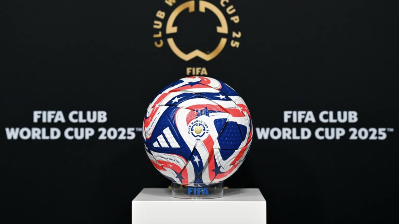Kulüpler Dünya Kupası'nın topu tanıtıldı