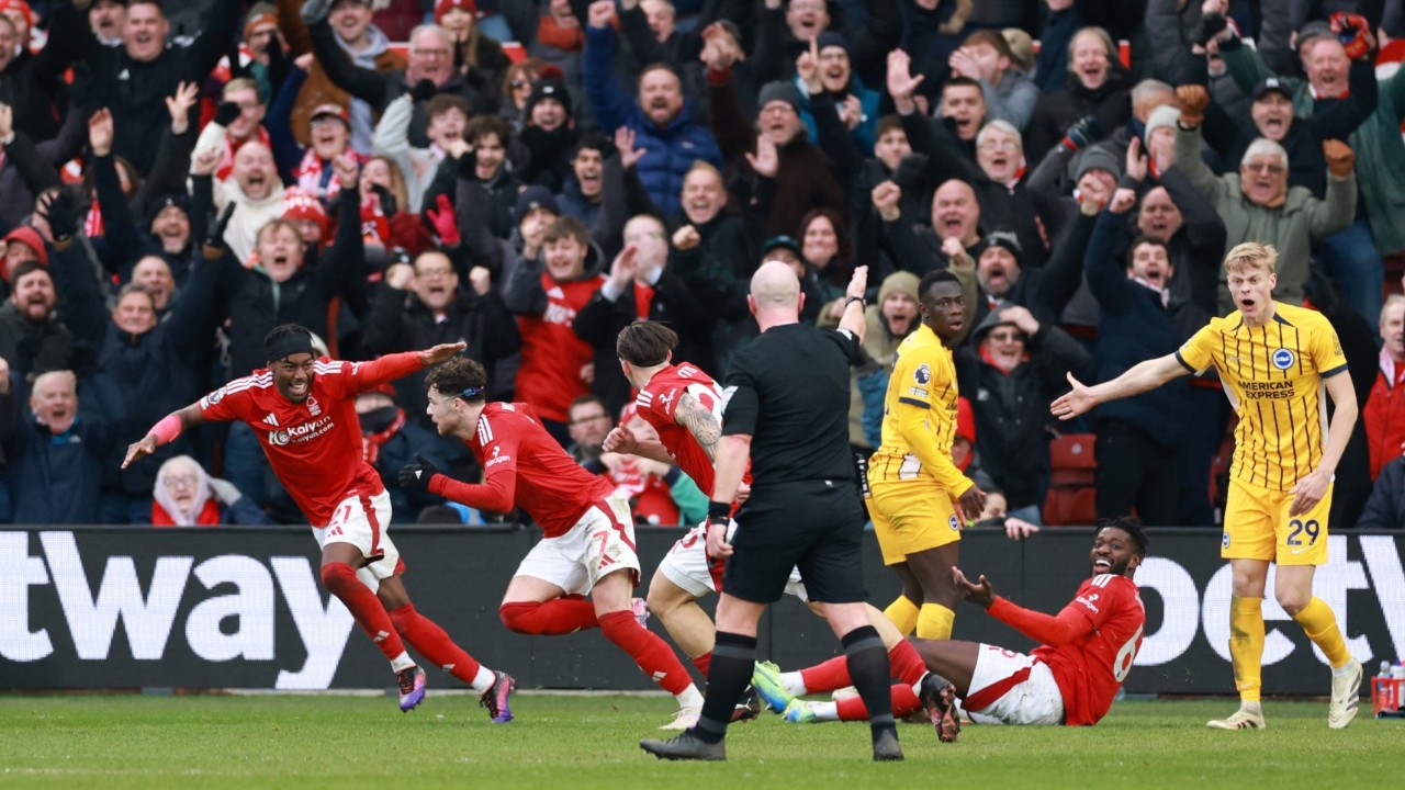 Nottingham 34 yıl sonra cenneti, Brighton 67 yıl sonra cehennemi gördü: 7-0'lık tarihi maç!