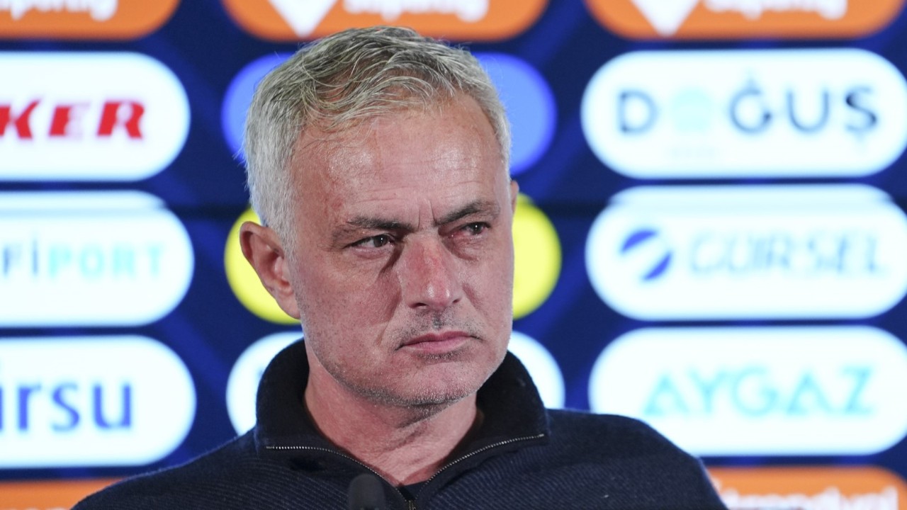 Mourinho'dan Ghezzal açıklaması: Burada tekrarlayamayacağım bir şey