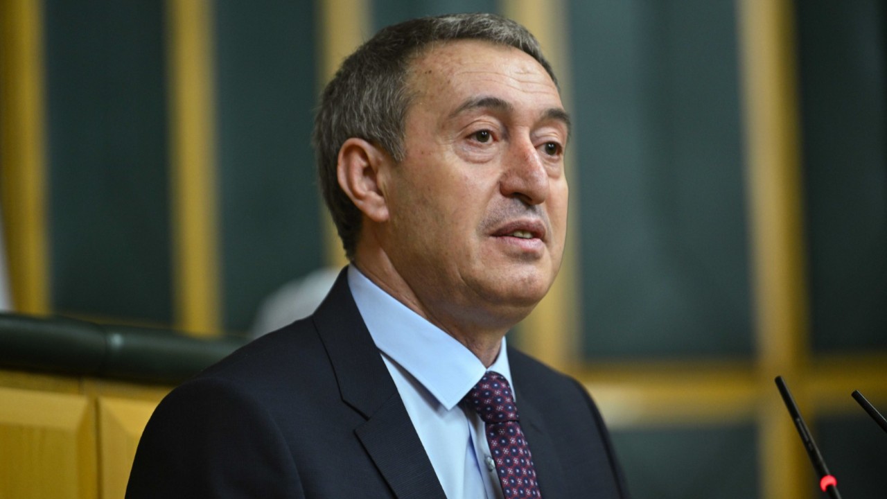 DEM'den Saray danışmanına sert sözler: 'Karakteri küçük...'