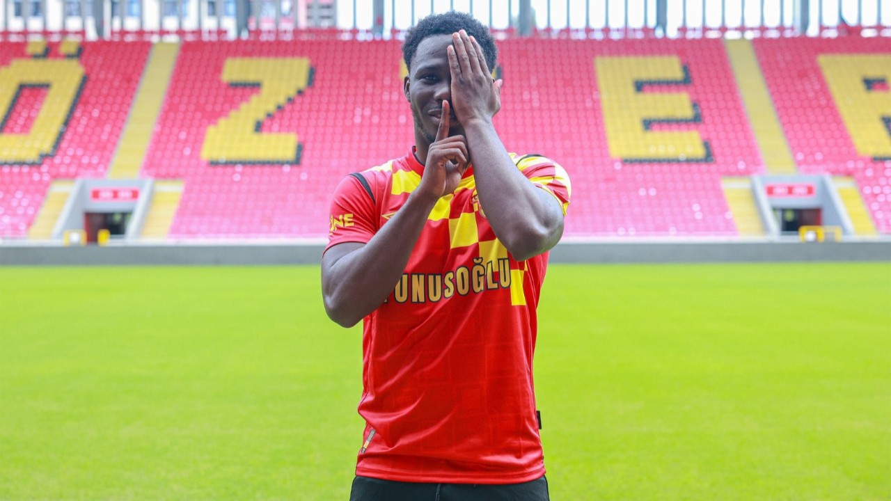 Göztepe’den Fofana ve Furkan’a veda