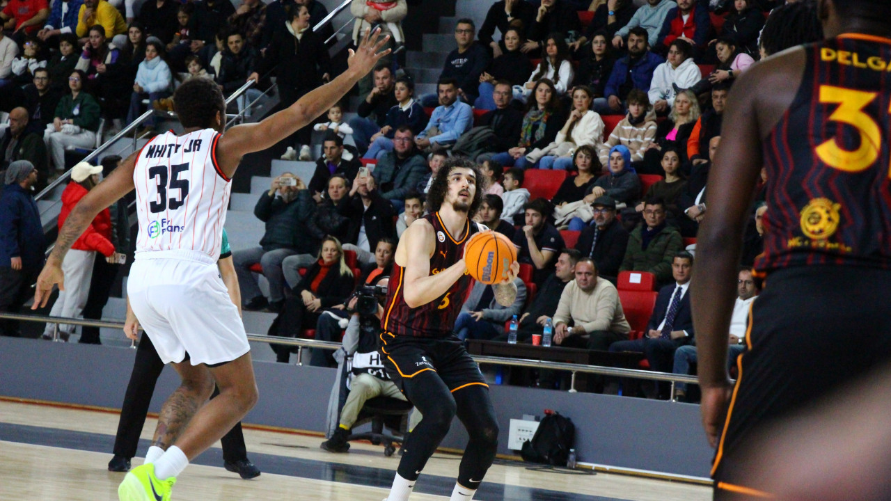 Galatasaray, Manisa'yı deplasmanda mağlup etti!