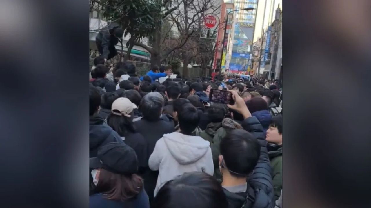 Yüzlerce Çinli Tokyo'da Nvidia çipi almaya çalışınca kargaşa çıktı