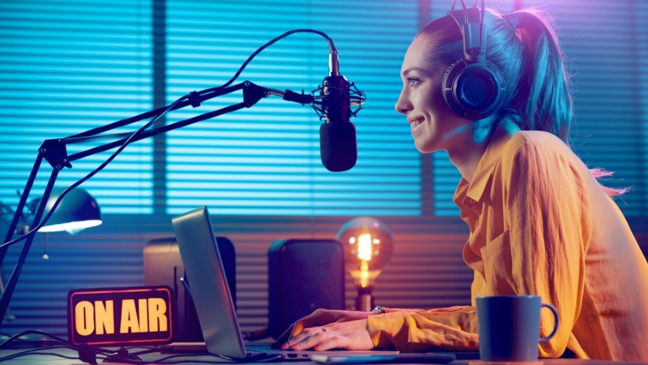 Podcast'in altın çağı: YouTube fenomenlerinin yeni kazanç kapısı