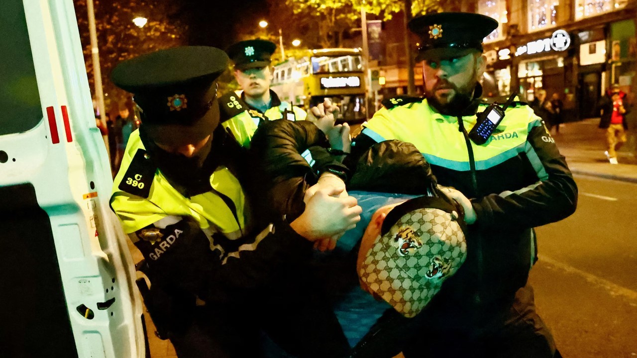 Dublin’de bıçaklı saldırılar