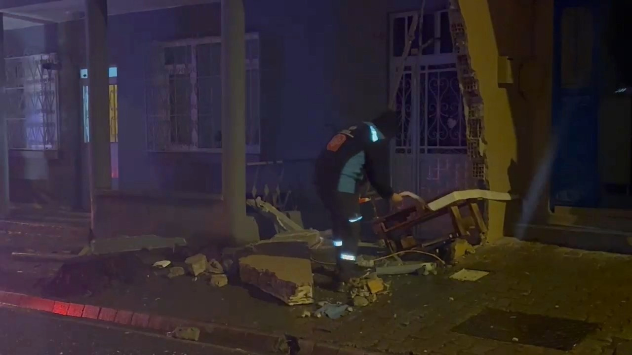 Kaza yapıp kaçtı, bir ilçe ayağa kalktı: Patlasa ne olacaktı?