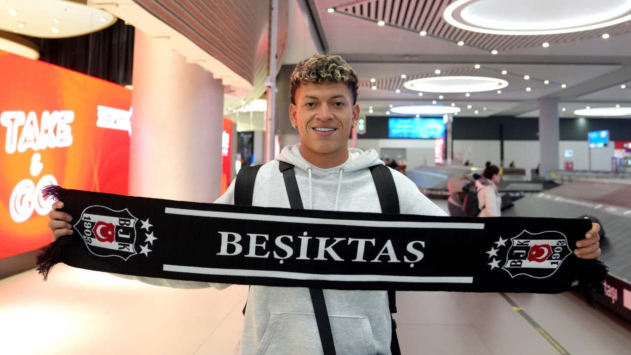 Beşiktaş, Elan Ricardo ile el sıkıştı