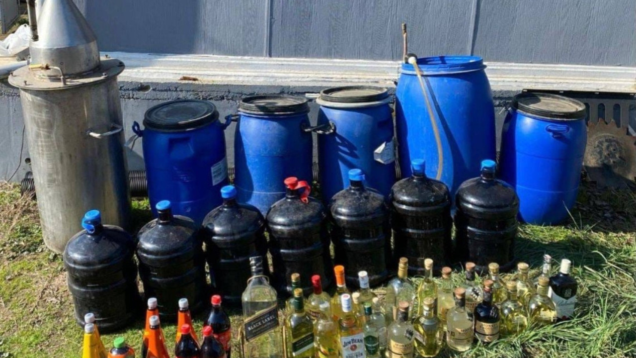 Tekirdağ'da 700 litre sahte içki ele geçirildi