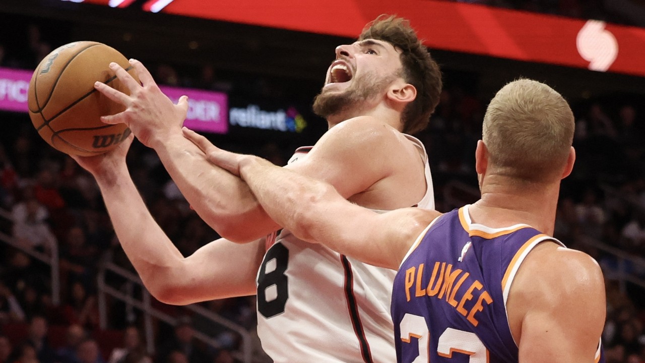 Alperen Şengün sakatlığı atlattı, Phoenix Suns maçında yıldızlaştı