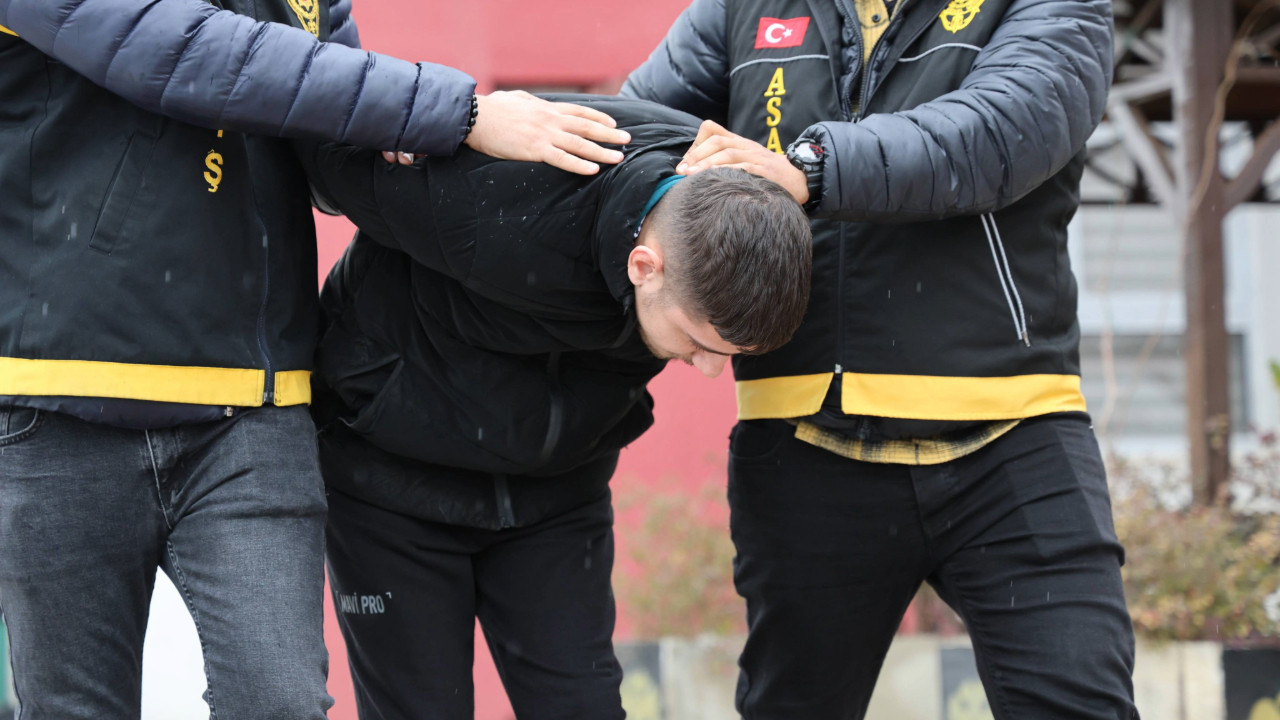 3 kişiyi öldürüp 'hayatım karardı' dedi