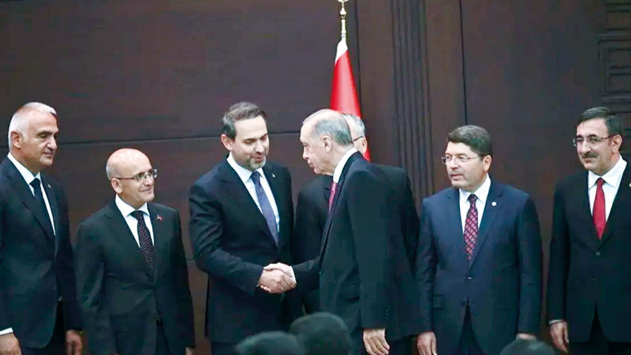 İktidarda büyük kongre sancısı!