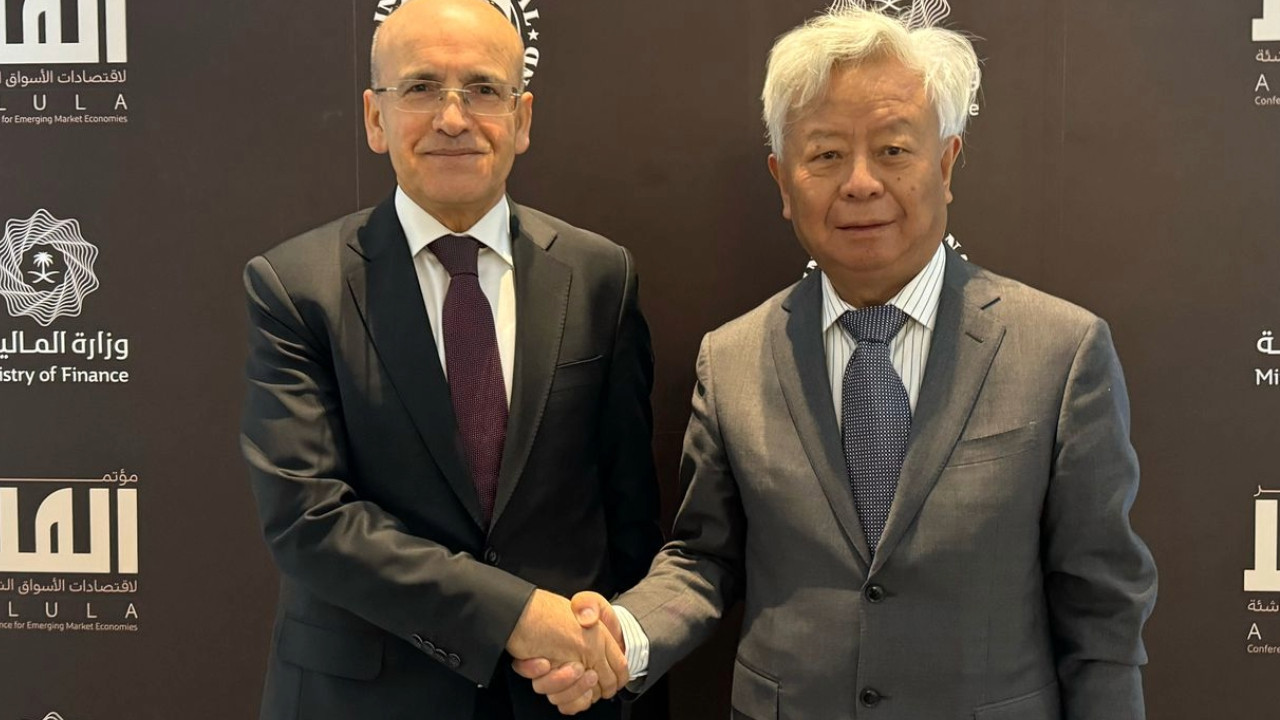 Şimşek'ten 5 milyar dolarlık imza