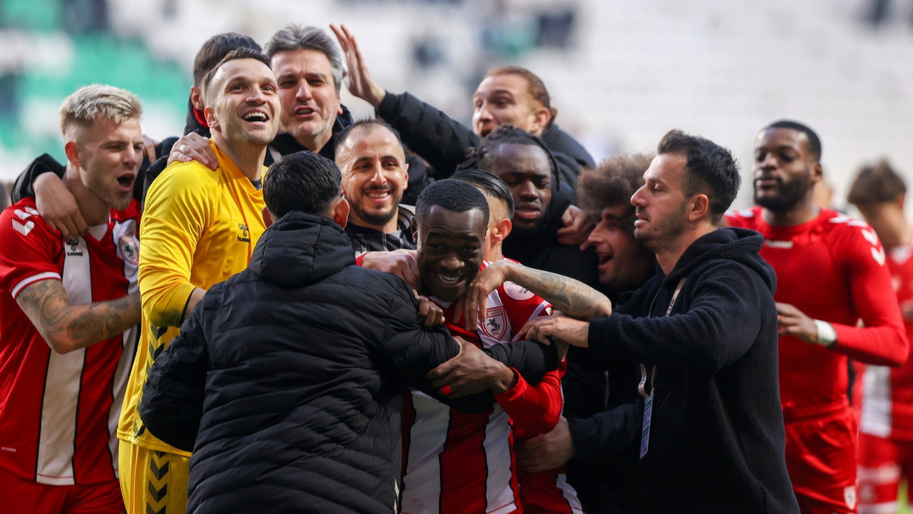 Süper Lig ekibi tarihi başarının eşiğinde: 'Reis' dümeni Avrupa'ya kırdı!