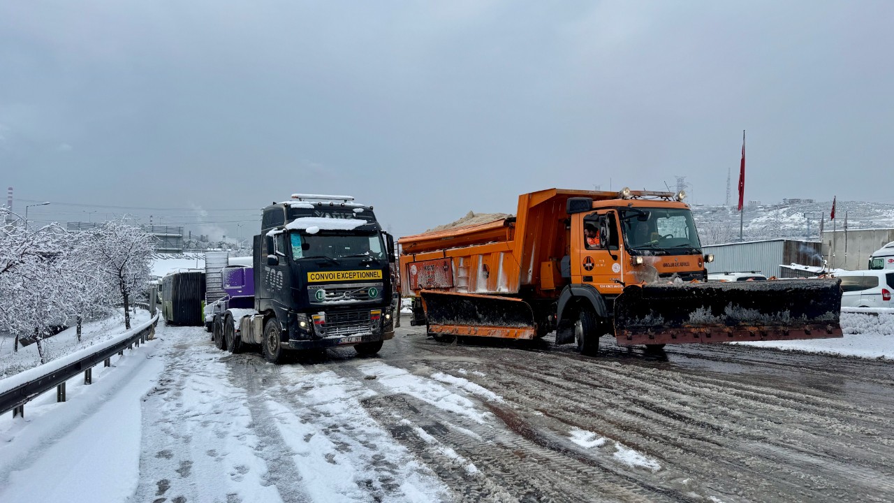 Altı ilde ağır tonajlı araçlara trafik yasağı