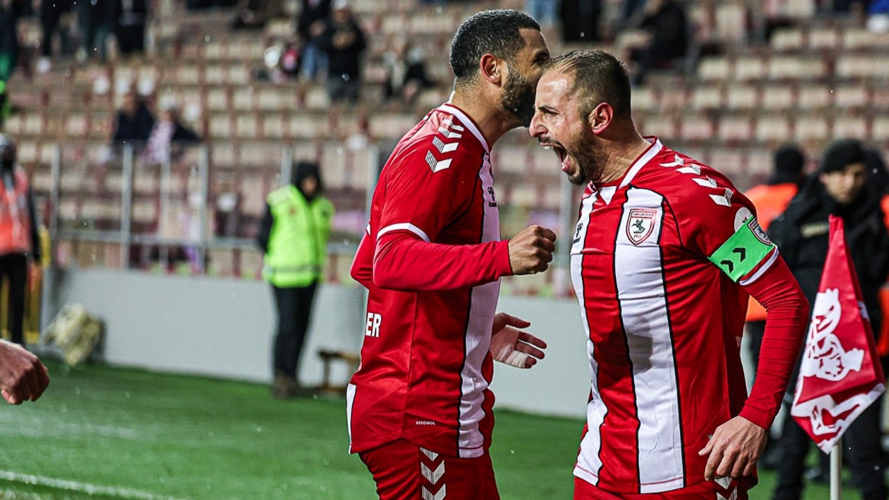 Samsunspor, 3 oyuncusuyla nikah tazeledi