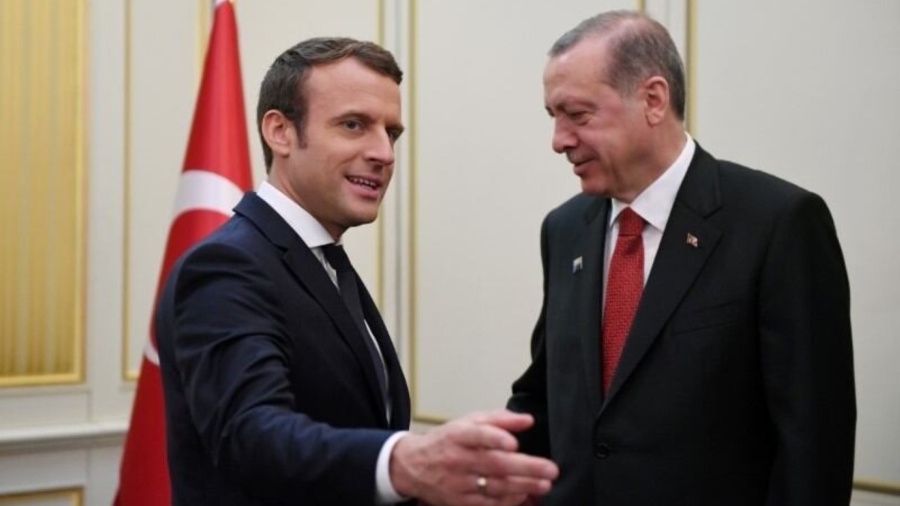 Erdoğan, Macron ile görüştü