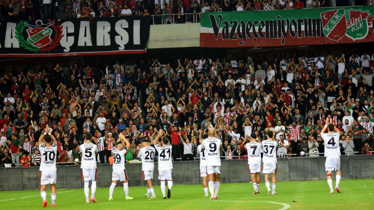 Karşıyaka’da büyük kriz! Futbolcular antrenmana çıkmadı