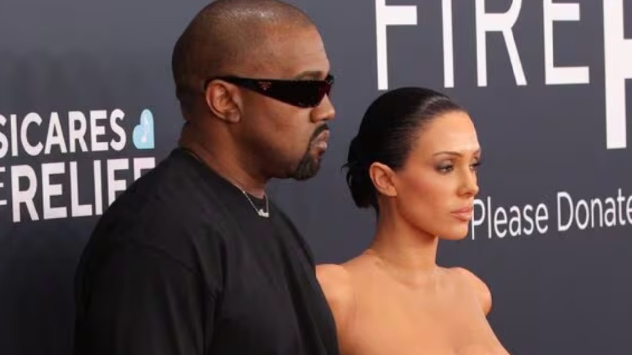 Kanye West, eşi Bianca Censori'nin çıplak fotoğrafını paylaştı