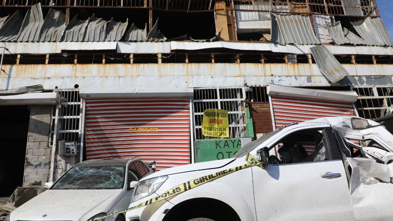 Gaziantep'te yakıt tankeri patladı: 2 ölü, 3 yaralı