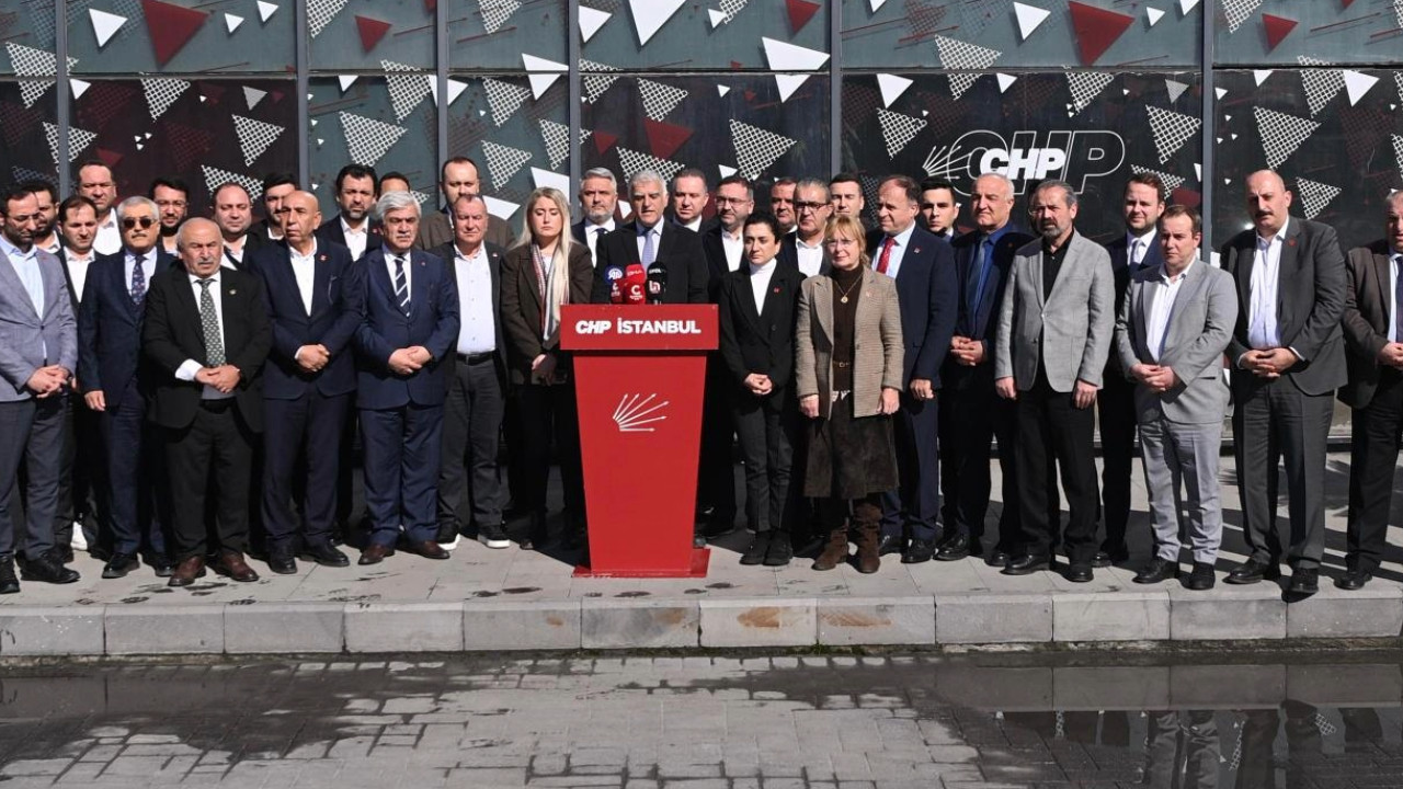 39 ilçe başkanından ortak açıklama: AKP şaibe arıyorsa tarihine bakmalı