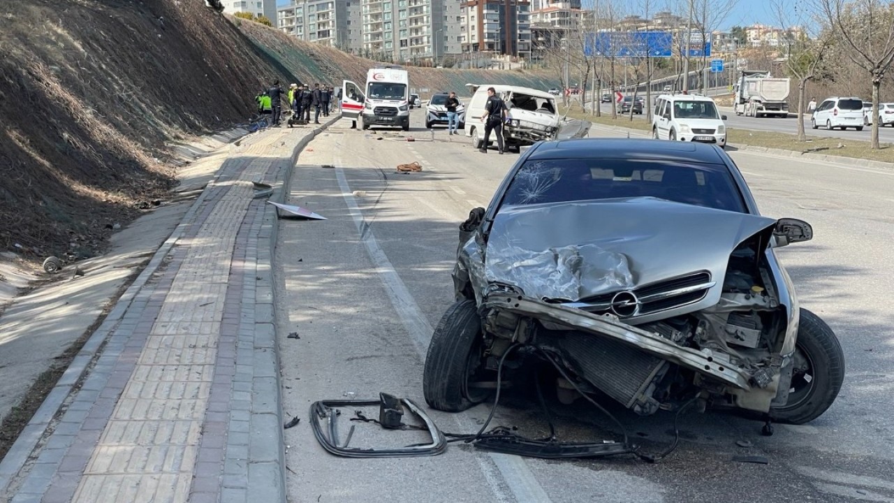 Gaziantep'te kaza: Ölü ve yaralılar var