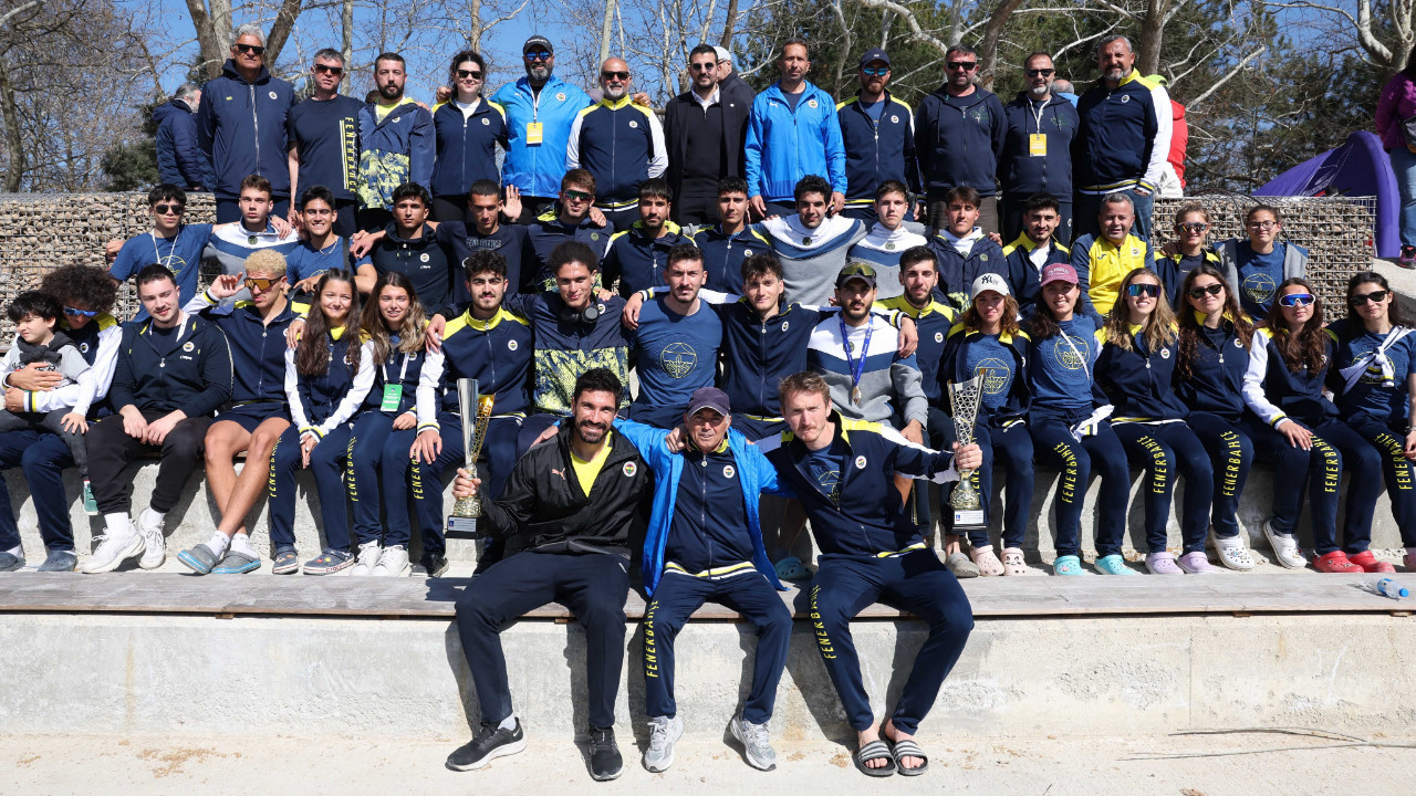 Türkiye Kürek Şampiyonası’nda Fenerbahçe zirvede, Galatasaray ikinci!